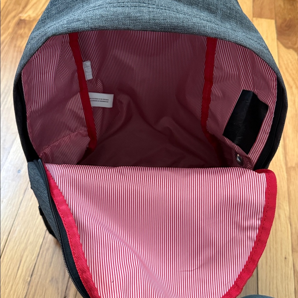 Herschel Backpack - image 12